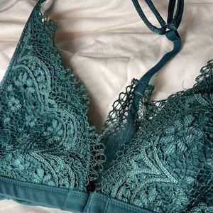 VS Front Closing Green lace Bralette